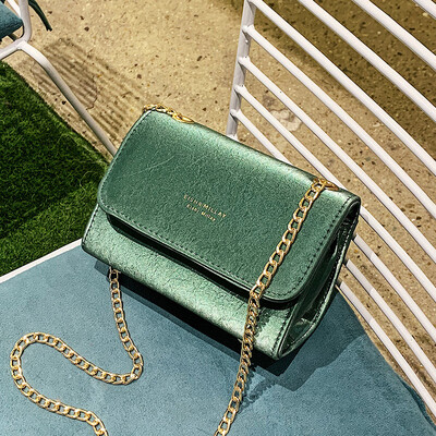 Female tide chic Korean version slanted small white square bag fashion chain single shoulder fairy girl bag
Female tide chic Korean version slanted small white square bag fashion chain single shoulder fairy girl bag