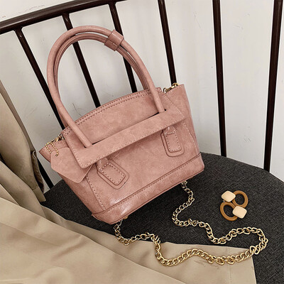 Senior retro small bag women 2019 new wave Korean Joker chain Messenger bag temperament portable shoulder bag
Senior retro small bag women 2019 new wave Korean Joker chain Messenger bag temperament portable shoulder bag