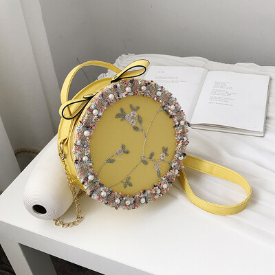Joker portable small round bag female 2019 new chic embroidered Sen fairy scarlet bag lace chain shoulder bag
Joker portable small round bag female 2019 new chic embroidered Sen fairy scarlet bag lace chain shoulder bag