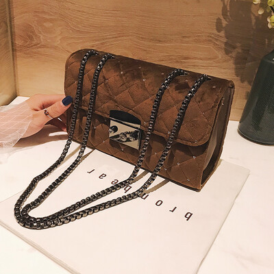 Autumn&winter new bag girl 2019 new fashion Korean version of the fashion high-level feeling chain bar small square bag one sh
Autumn&winter new bag girl 2019 new fashion Korean version of the fashion high-level feeling chain bar small square bag one sh