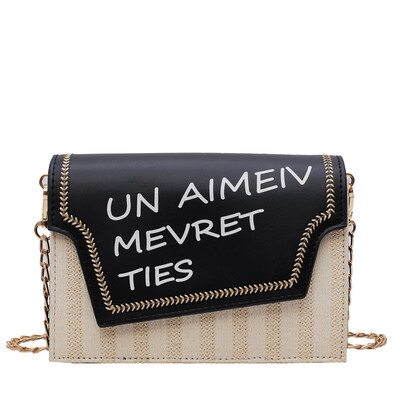 Small bag female 2019 new Korean version of the wild female bag ins fashion simple rivet Messenger bag shoulder small square bag
Small bag female 2019 new Korean version of the wild female bag ins fashion simple rivet Messenger bag shoulder small square bag