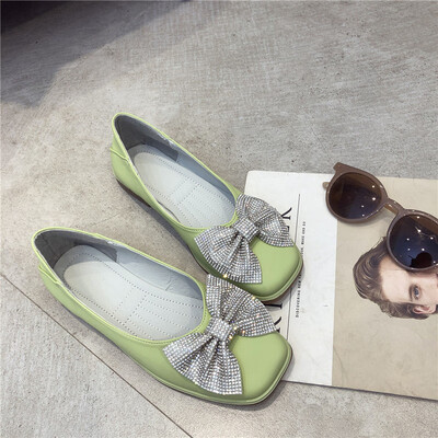 Square shoes women summer flat bottom Joker bow night fairy Feng Shui drill grandma shoes
Square shoes women summer flat bottom Joker bow night fairy Feng Shui drill grandma shoes