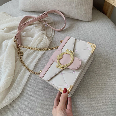 Summer new ins super fire bag female 2019 new Korean version of the wild single shoulder slung fashion chain small square bag
Summer new ins super fire bag female 2019 new Korean version of the wild single shoulder slung fashion chain small square bag
