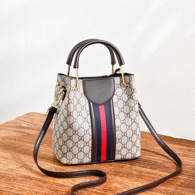 Single Shoulder Fashion Ladies Handbags Slant Bags European&American Bucket Bags Mother Bags
Single Shoulder Fashion Ladies Handbags Slant Bags European&American Bucket Bags Mother Bags