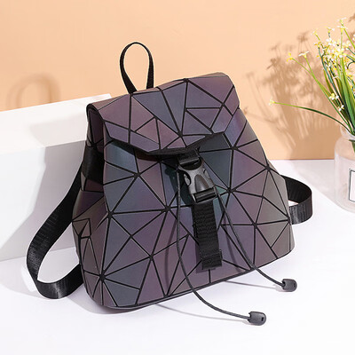 Lingge backpack geometric drawstring short female backpack casual trend shoulder bag cross-border laser bag
Lingge backpack geometric drawstring short female backpack casual trend shoulder bag cross-border laser bag