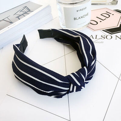 SUNSIOM Womens Headband Twist Hairband Bow Knot Cross Tie Velvet Headwrap Hair Band Hoop
SUNSIOM Womens Headband Twist Hairband Bow Knot Cross Tie Velvet Headwrap Hair Band Hoop