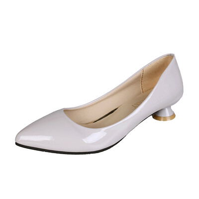 Fashionable sequins for womens single shoes lacquered low-heeled working shoes bare round-root pointed high-heeled shoes
Fashionable sequins for womens single shoes lacquered low-heeled working shoes bare round-root pointed high-heeled shoes