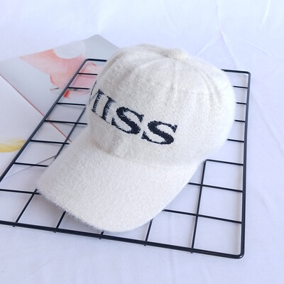 Plush alphabet cap female winter leisure baseball cap Korean Chao youth duck tongue cap lady autumn&winter warm Korean version
Plush alphabet cap female winter leisure baseball cap Korean Chao youth duck tongue cap lady autumn&winter warm Korean version