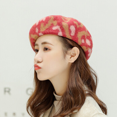 The new Korean version of the 2019 camouflage beret vintage pumpkin hat art wool tweed thickened warm 100 womens hat
The new Korean version of the 2019 camouflage beret vintage pumpkin hat art wool tweed thickened warm 100 womens hat