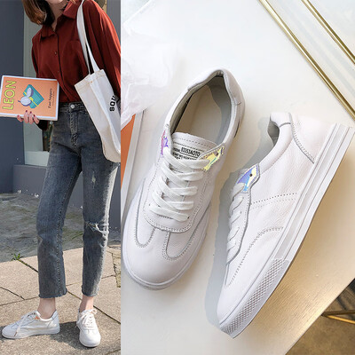 Korean version of Harajuku leather white shoes womens new top layer leather single shoes students
Korean version of Harajuku leather white shoes womens new top layer leather single shoes students