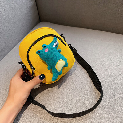 2019 new fashion cute messenger bag casual simple wild shoulder bag cartoon cute little dinosaur canvas bag
2019 new fashion cute messenger bag casual simple wild shoulder bag cartoon cute little dinosaur canvas bag