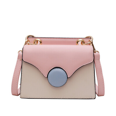 Contrast snake head small bag female 2019 new stitching small square bag fashion chain diagonal package
Contrast snake head small bag female 2019 new stitching small square bag fashion chain diagonal package
