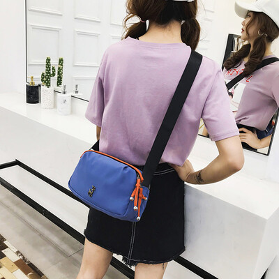 One-shoulder Chao Canvas Postman Bag for Literature&Art 
One-shoulder Chao Canvas Postman Bag for Literature&Art