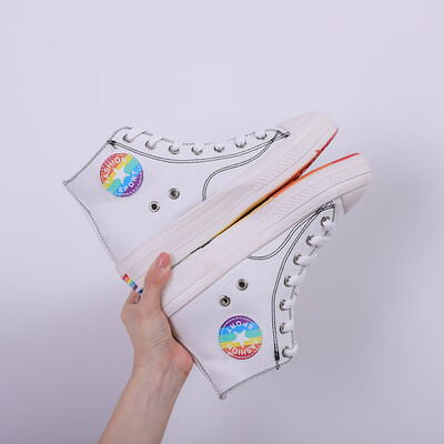 High-top canvas shoes Korean version of female students summer ulzzng tide Hong Kong Manwei graffiti shoes
High-top canvas shoes Korean version of female students summer ulzzng tide Hong Kong Manwei graffiti shoes