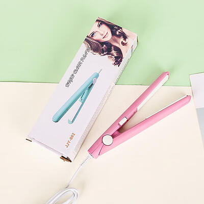 New Mini Ceramic Electronic Hair Straightener Portable Mini Hair Flat Iron Wet Irons Hair Crimper Styling Tools
New Mini Ceramic Electronic Hair Straightener Portable Mini Hair Flat Iron Wet Irons Hair Crimper Styling Tools