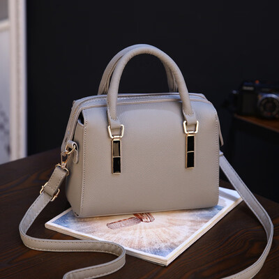 Bags handbags handbags new hot spring&summer explosion models fashion wild shoulder diagonal bag
Bags handbags handbags new hot spring&summer explosion models fashion wild shoulder diagonal bag