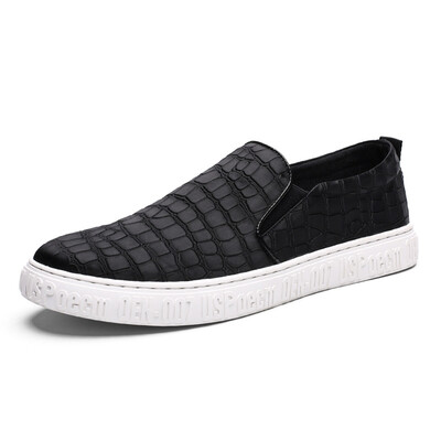 One-legged summer does not tie shoes low to help Lycra shoes breathable lazy shoes mens shoes Korean version 
One-legged summer does not tie shoes low to help Lycra shoes breathable lazy shoes mens shoes Korean version