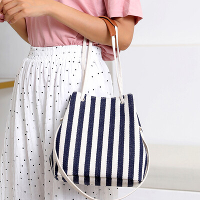 Canvas Literature&Art Bucket Womens Bag Leisure Checker Bag Hand-held Bag Single Shoulder Bag Canvas Baituan Slant Bag
Canvas Literature&Art Bucket Womens Bag Leisure Checker Bag Hand-held Bag Single Shoulder Bag Canvas Baituan Slant Bag