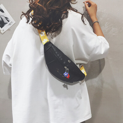 Ins pocket female 2019 new net red texture wild small diagonal bag tide Korean fashion casual chest bag female
Ins pocket female 2019 new net red texture wild small diagonal bag tide Korean fashion casual chest bag female