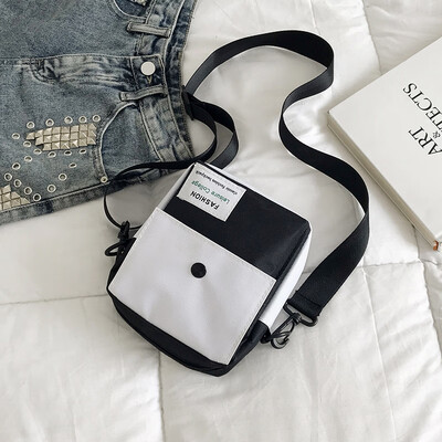 Fashion personality letter crossbody bag 2019 new casual wild hit color shoulder bag female simple temperament canvas bag
Fashion personality letter crossbody bag 2019 new casual wild hit color shoulder bag female simple temperament canvas bag
