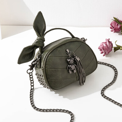 The fashion of the new female Korean version fashion one shoulder slanted the womens bag&the mini mobile phone bag is 100 tim
The fashion of the new female Korean version fashion one shoulder slanted the womens bag&the mini mobile phone bag is 100 tim