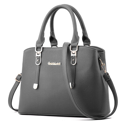 Moms bag women Korean tide2018 simple&fashionable single-shoulder middle-aged high-capacity handbag
Moms bag women Korean tide2018 simple&fashionable single-shoulder middle-aged high-capacity handbag