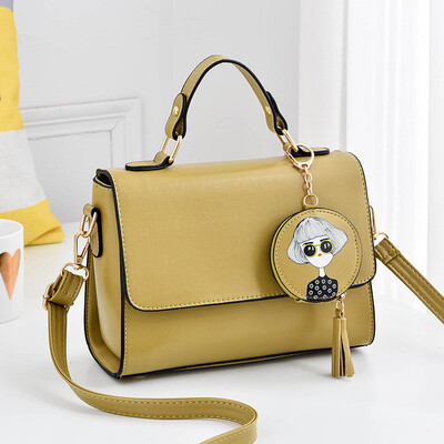 Bag female fashion summer slant arm simple ck single shoulder lady handheld large capacity Korean version 100 laps ins
Bag female fashion summer slant arm simple ck single shoulder lady handheld large capacity Korean version 100 laps ins