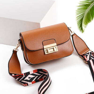 Bag womens small square bag fashion mini wide shoulder strap ins Super Fire Port wind single shoulder diagonal small ck tide
Bag womens small square bag fashion mini wide shoulder strap ins Super Fire Port wind single shoulder diagonal small ck tide
