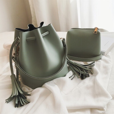Summer new small bag handbags new 2019 tide Korean version of the wild Messenger bag fashion one shoulder pumping bucket bag
Summer new small bag handbags new 2019 tide Korean version of the wild Messenger bag fashion one shoulder pumping bucket bag