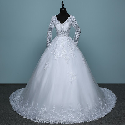 2018 New Winter Sexy V Neck Long Sleeve Wedding Dress 80cm Tail Princess Wedding Gown Vestido De Noiva
2018 New Winter Sexy V Neck Long Sleeve Wedding Dress 80cm Tail Princess Wedding Gown Vestido De Noiva