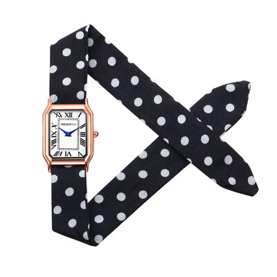 REBIRTH Li Pofu high quality machine square dial Roman scale straps fashion art clear
REBIRTH Li Pofu high quality machine square dial Roman scale straps fashion art clear