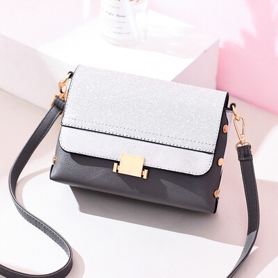 Ladies bag 2019 spring&summer new womens bag small square bag Korean version of the cool fashion single shoulder Messenger bag
Ladies bag 2019 spring&summer new womens bag small square bag Korean version of the cool fashion single shoulder Messenger bag