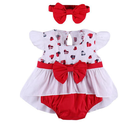 Baby Clothing Set Short Puff Sleeve O Neck Bow Little Heart Printing DressShortsHead Band Baby Three Pieces Suit
Baby Clothing Set Short Puff Sleeve O Neck Bow Little Heart Printing DressShortsHead Band Baby Three Pieces Suit