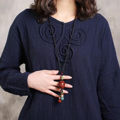 Ethnic style necklace retro wild jewelry handmade ceramic pendant long necklace chain fashion sweater chain ladies necklace
Ethnic style necklace retro wild jewelry handmade ceramic pendant long necklace chain fashion sweater chain ladies necklace