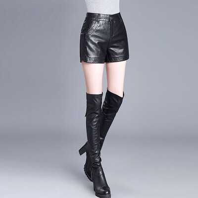 Her pool womens 2018 autumn&winter new short paragraph leather pants leggings high waist large size outside wearing ladies pants T83H1948A10M black
Her pool womens 2018 autumn&winter new short paragraph leather pants leggings high waist large size outside wearing ladies pants T83H1948A10M black
