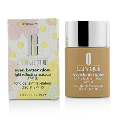 CLINIQUE - Even Better Glow Light Reflecting Makeup SPF 15 - CN 52 Neutral 30ml1oz