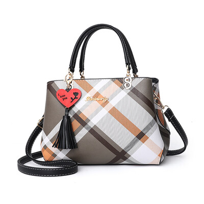 2019 new elegant womens bag European&American fashion ladies shoulder bag Messenger bag big bag
2019 new elegant womens bag European&American fashion ladies shoulder bag Messenger bag big bag
