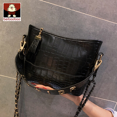 Upper new bag womens bag 2019 new Chaohan version quality single shoulder oblique satchel bag foreign gas hundred times oblique s
Upper new bag womens bag 2019 new Chaohan version quality single shoulder oblique satchel bag foreign gas hundred times oblique s