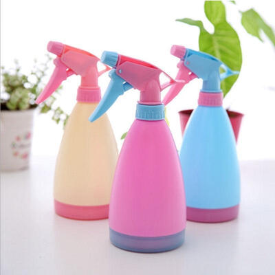 Candy Color Watering Pot Watering Trigger Type Hand Pressure Type Water Spray Bottle
Candy Color Watering Pot Watering Trigger Type Hand Pressure Type Water Spray Bottle