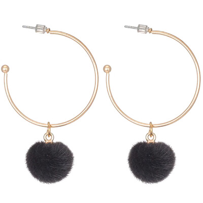 New Christmas Simple Fur Earrings Sweet Ball Long Plush Ball Earrings Metal Nails Girl Favorite Jewelry
New Christmas Simple Fur Earrings Sweet Ball Long Plush Ball Earrings Metal Nails Girl Favorite Jewelry