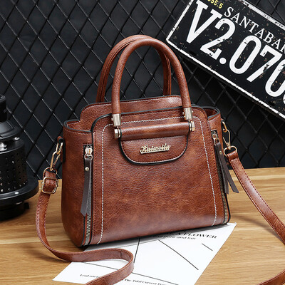 Womens handbags retro womens handbags Korean handbag Joker large capacity fashion shoulder Messenger bag
Womens handbags retro womens handbags Korean handbag Joker large capacity fashion shoulder Messenger bag
