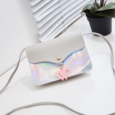 Women Small Square Bag Fashion Shoulder Bag Love Heart Ornaments Oblique Bags Mobile Phone Packet 
Women Small Square Bag Fashion Shoulder Bag Love Heart Ornaments Oblique Bags Mobile Phone Packet