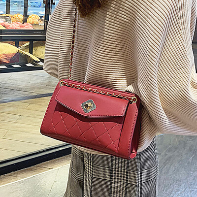 Small fragrance bag female 2019 new ins super fire Korean fashion rhombic wild chain shoulder slung small square
Small fragrance bag female 2019 new ins super fire Korean fashion rhombic wild chain shoulder slung small square
