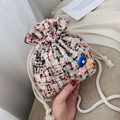 Soft sister small bag girl 2019 new Korean version 100 lap slant bag small fresh single shoulder fashion bucket bag
Soft sister small bag girl 2019 new Korean version 100 lap slant bag small fresh single shoulder fashion bucket bag