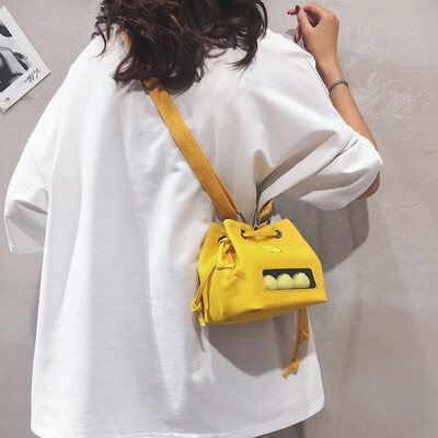 Small bag female 2019 new Japanese Harajuku student shoulder bucket bag ins super fire girl canvas messenger bag
Small bag female 2019 new Japanese Harajuku student shoulder bucket bag ins super fire girl canvas messenger bag