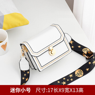 Bag womens spring&summer fashion small square bag ins super fire slung Korean version of Joker shoulder net red mini
Bag womens spring&summer fashion small square bag ins super fire slung Korean version of Joker shoulder net red mini