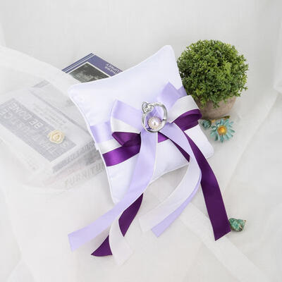 Greensen Ring Bearer Pillow Holder Wedding Ring Pillow with Simulation Pearl 3-Color Satin Ribbon
Greensen Ring Bearer Pillow Holder Wedding Ring Pillow with Simulation Pearl 3-Color Satin Ribbon