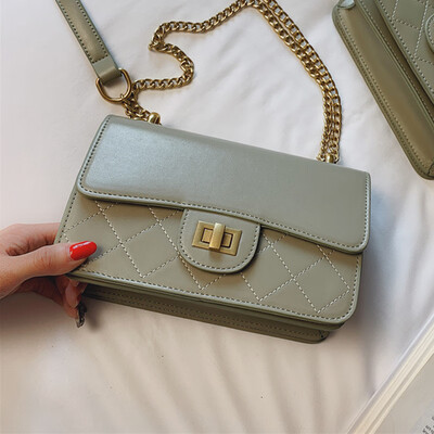 Hong Kong style retro woman 2019 new version of rhomboid chain small square bag foreign air texture slanted single shoulder small
Hong Kong style retro woman 2019 new version of rhomboid chain small square bag foreign air texture slanted single shoulder small