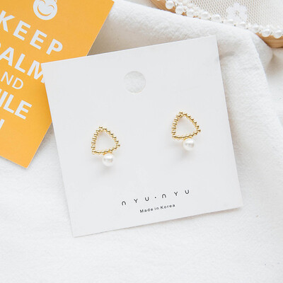 Temperament Exquisite Cute Pearl Decoration Women Earrings Simple Sweet Geometric Shape Women Earrings
Temperament Exquisite Cute Pearl Decoration Women Earrings Simple Sweet Geometric Shape Women Earrings