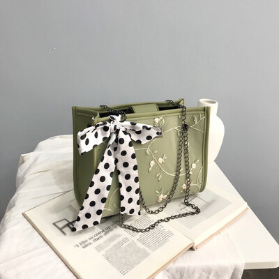 Tailored New Wave Versatile Sen Fresh Lace Shoulder Messenger Bag Student Travel Bag
Tailored New Wave Versatile Sen Fresh Lace Shoulder Messenger Bag Student Travel Bag